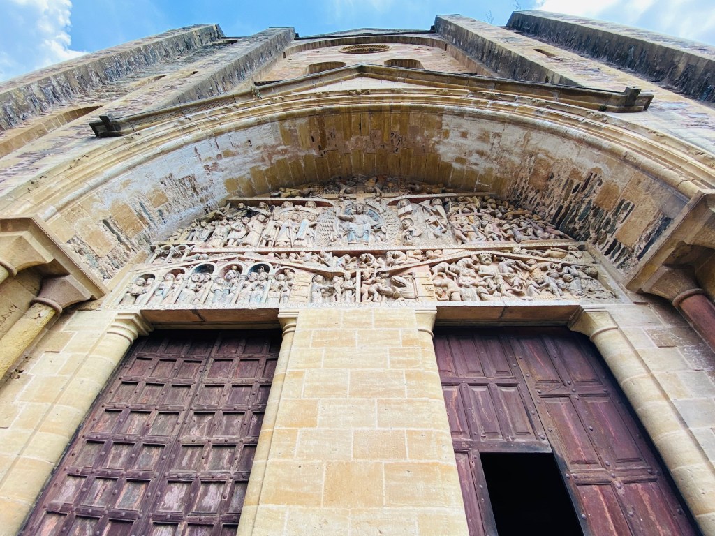 tímpano de la abadía